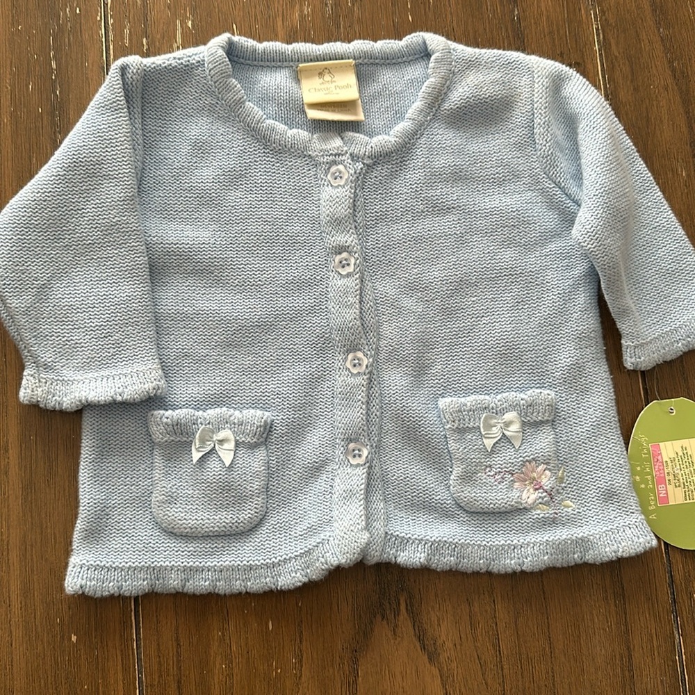 New Classic Pooh by Disney sweater newborn*
